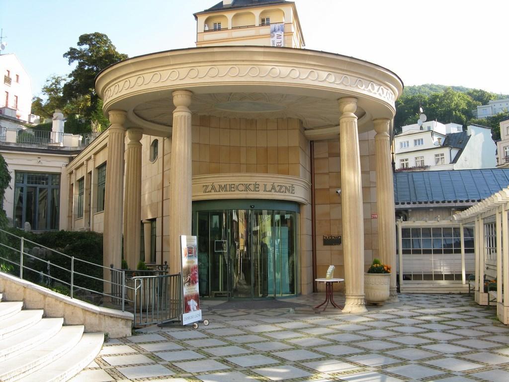Hotel Asila Karlsbad Exterior foto